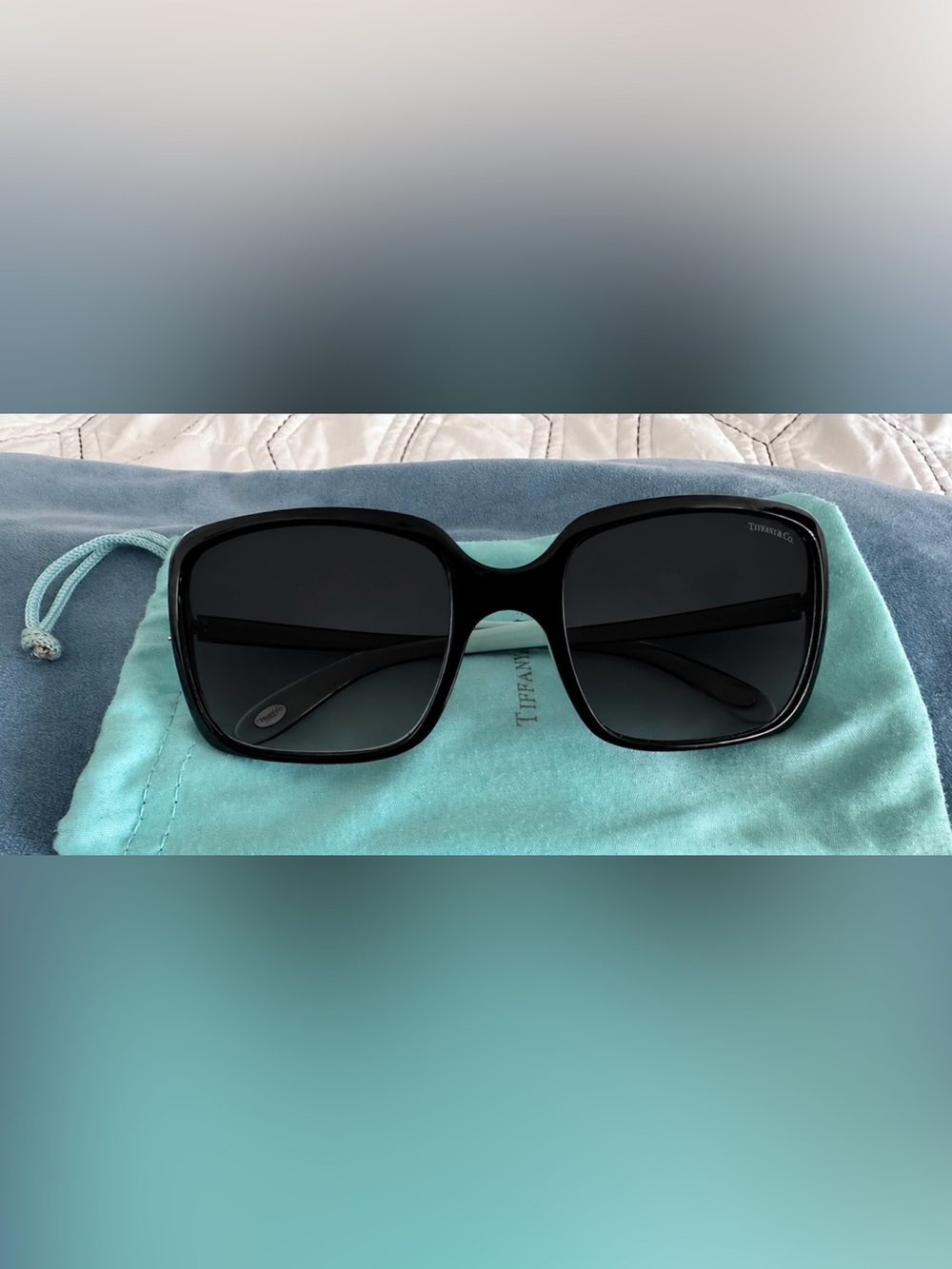 Tiffany & Co. Women's Sunglasses Black on tiffany blue/grey Tf4047b model - Picture 2 of 10